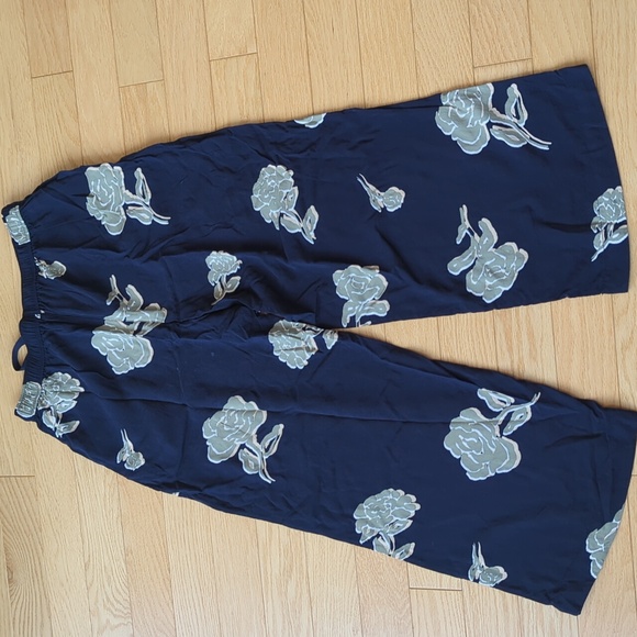 Uniqlo X Princesses Tam Tam Drape Easy Pant Navy Floral - Picture 7 of 8